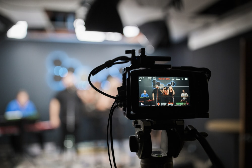 DSLR camera filming a video