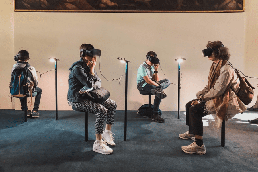 Four-people-wearing-virtual-reality-goggles