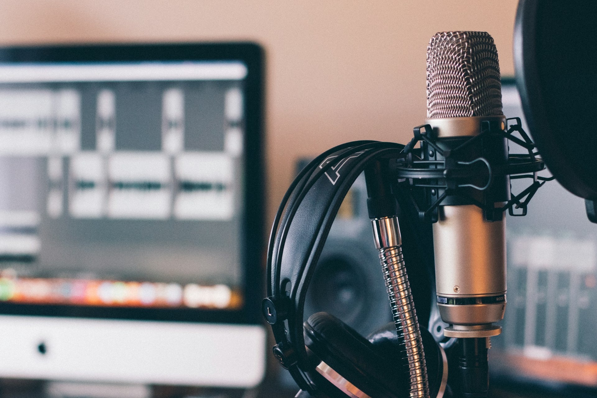 Studio Set Up for Voice Over Recording