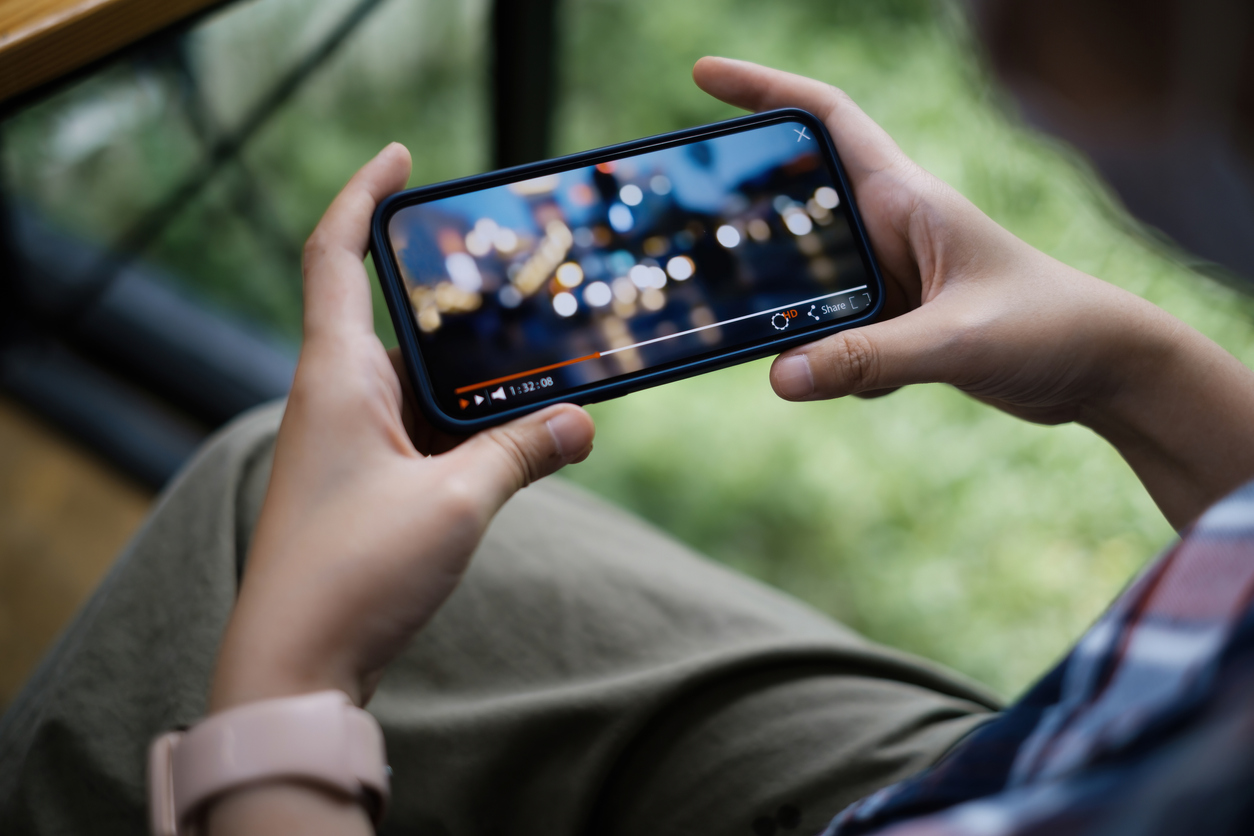 Commercial video playing on a smartphone